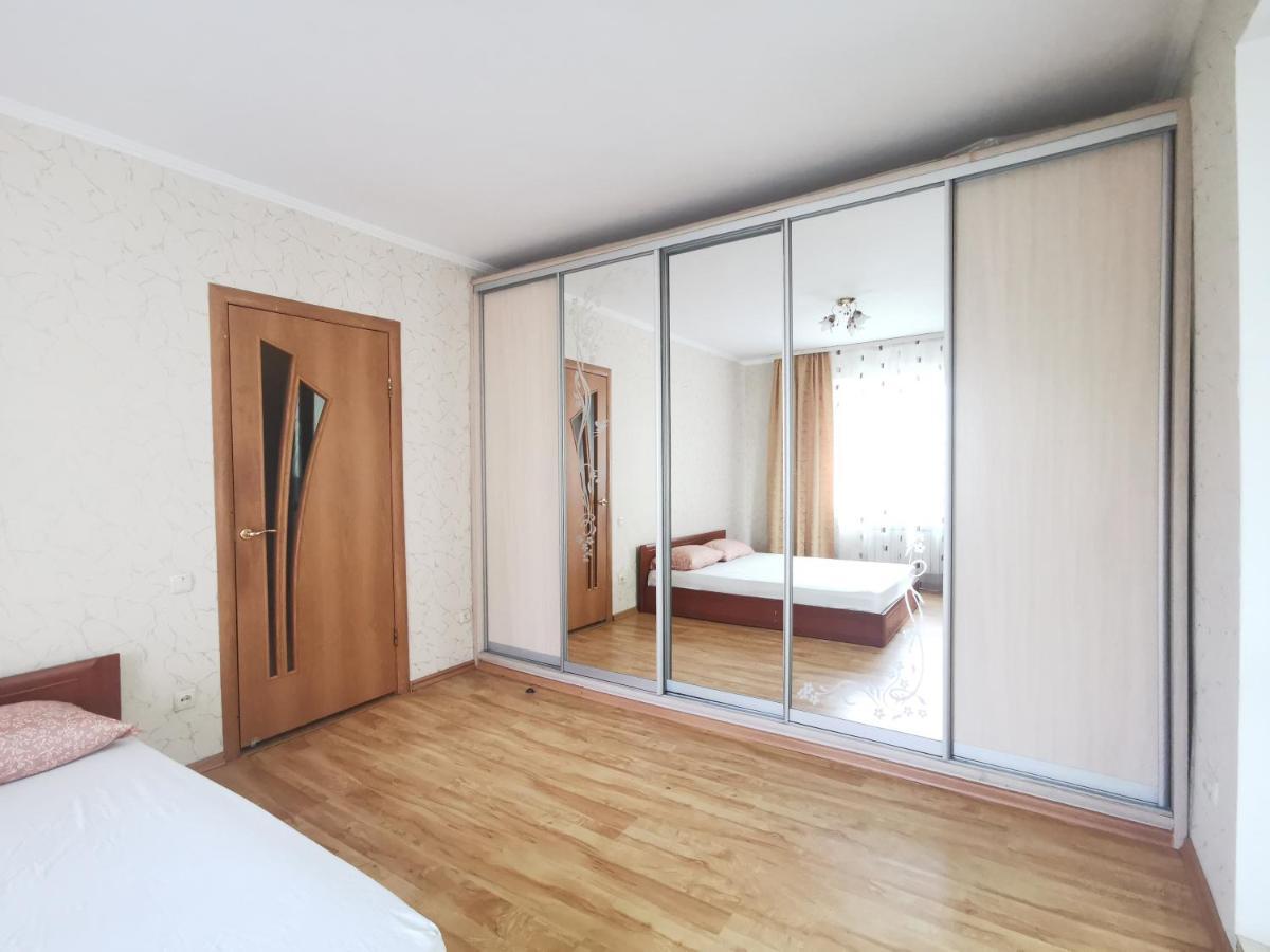 Lavina Mall Apartments 4 Sumy Exterior foto